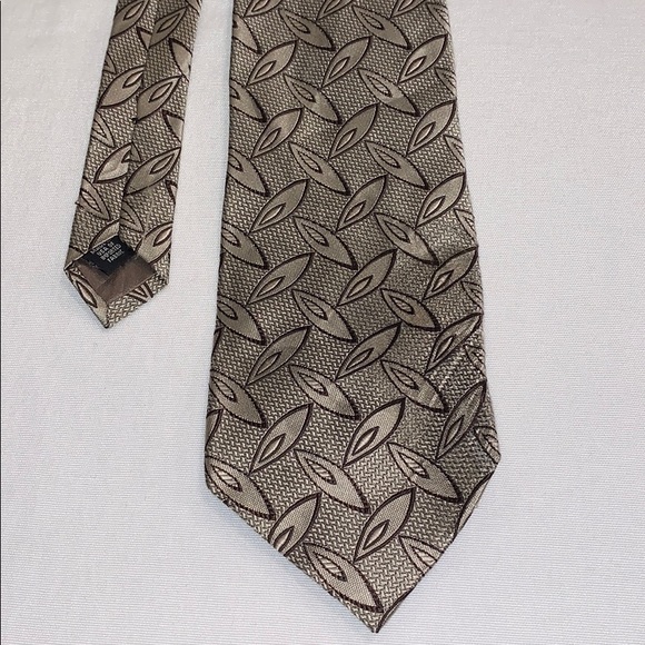 Fashion Neckwear Patterned Silk Tie NWOT - Picture 2 of 4